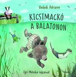 Kicsimackó a Balatonon